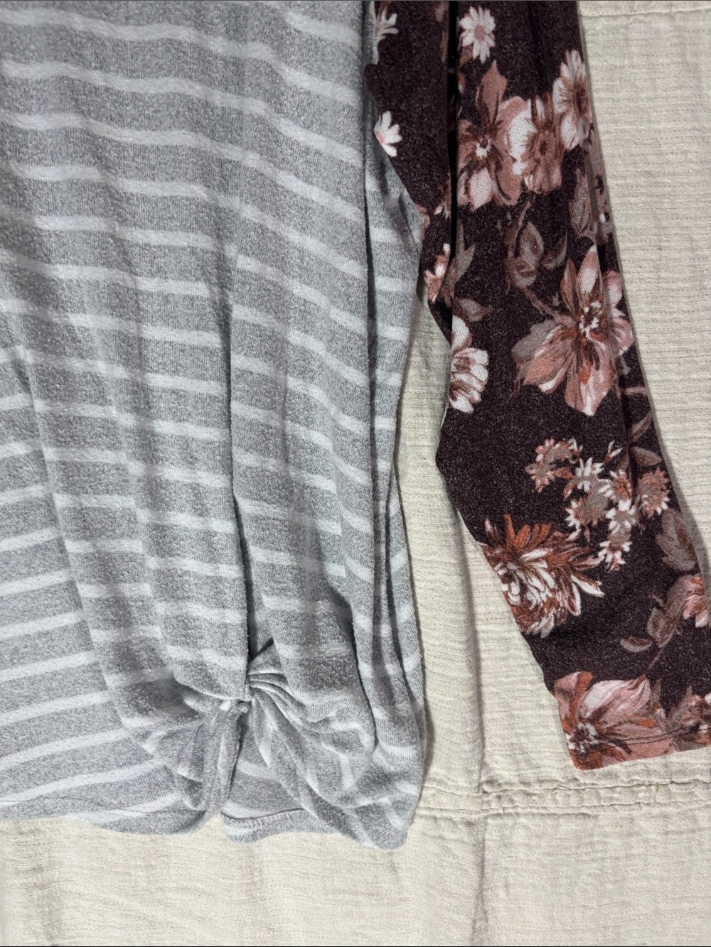 Gray Striped Long-Sleeve Raglan Tee with Brown Floral Sleeves - Picture 5 of 16